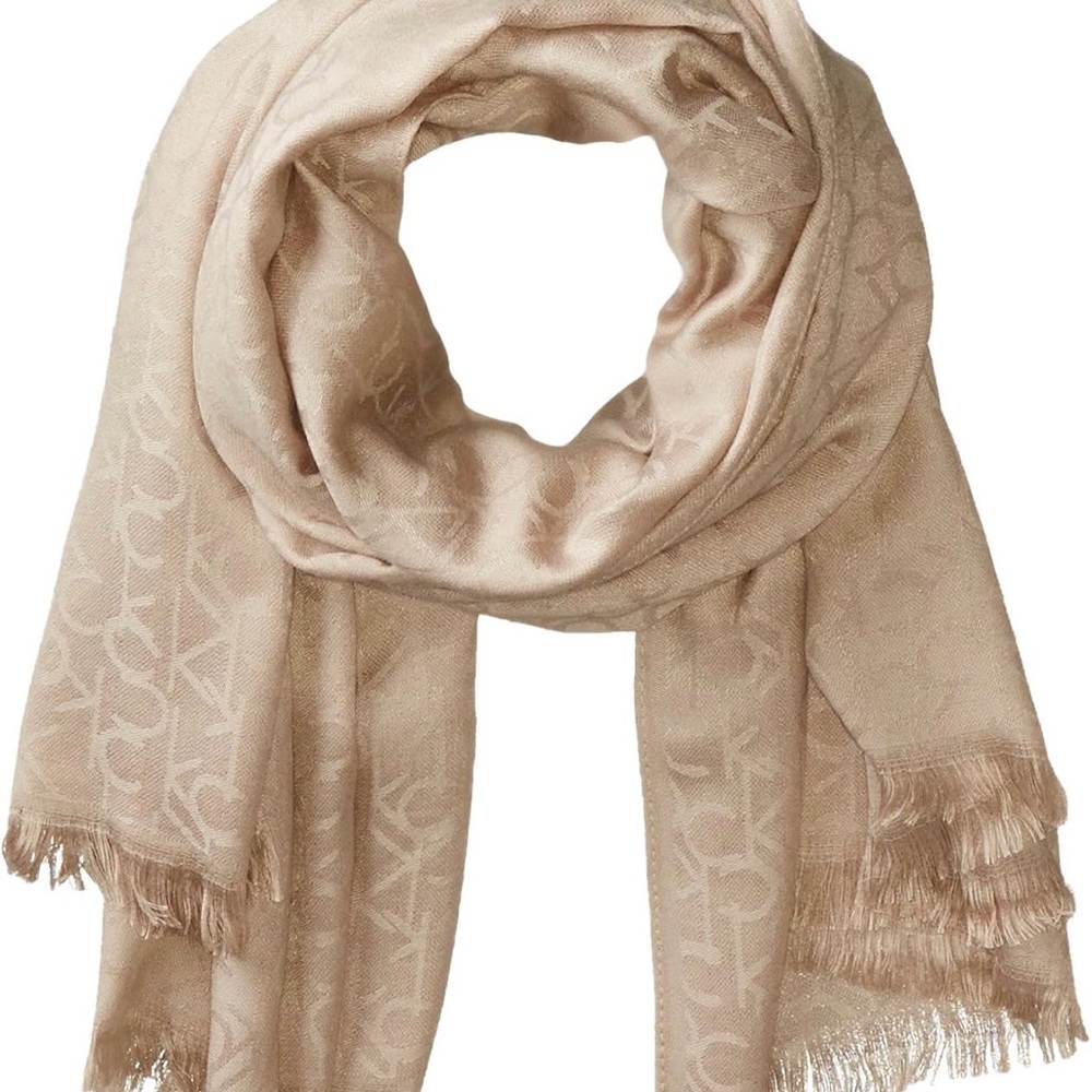 NWT CALVIN KLEIN SCARF